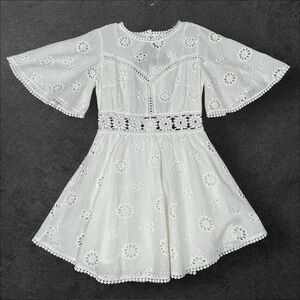 Saints+Secrets Feminine BoHo Embroidery Back Cut Out Mini Dress - New w/Tags - M